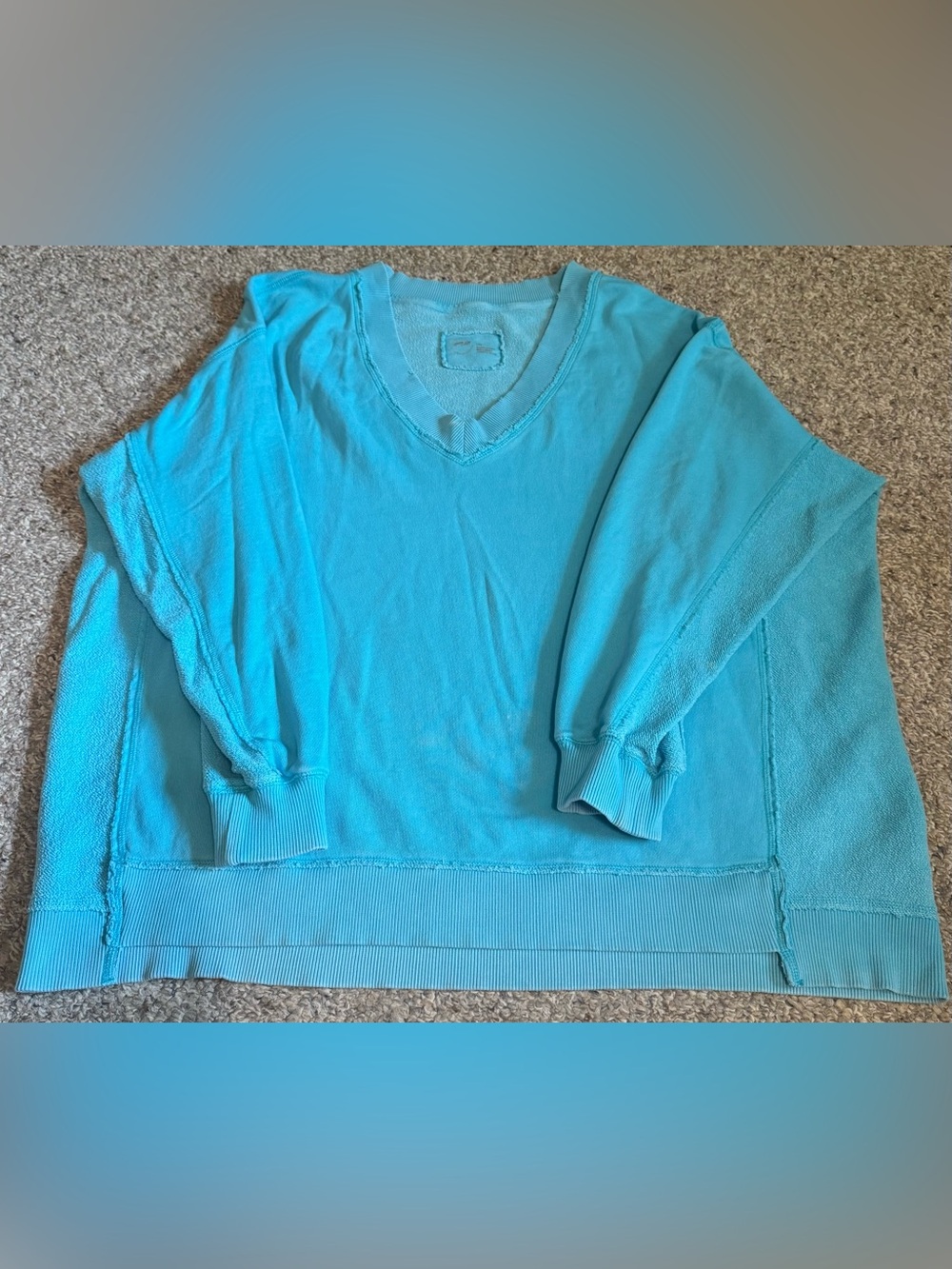 Aerie Vacay Every Day V-Neck Sweatshirt